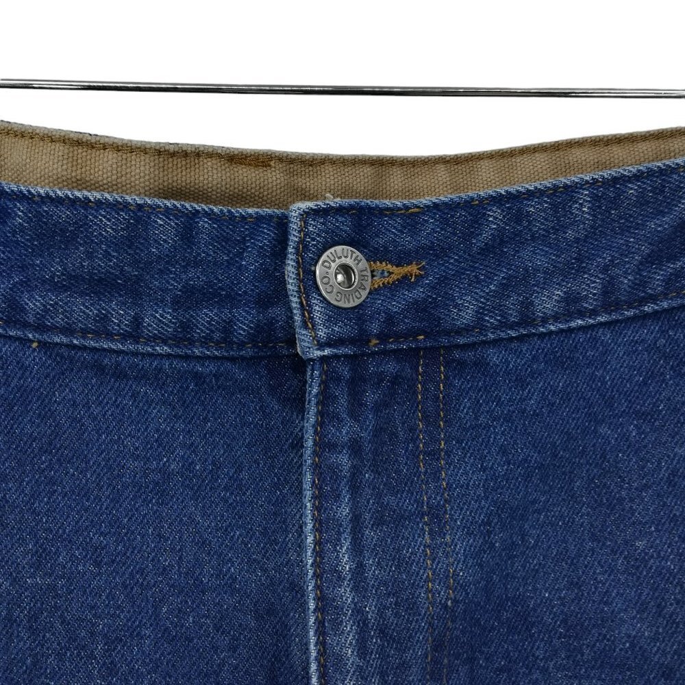 Duluth Trading Company Relaxed Fit Jeans Size 42 x 32 Mens Medium Wash Classic - Picture 3 of 9